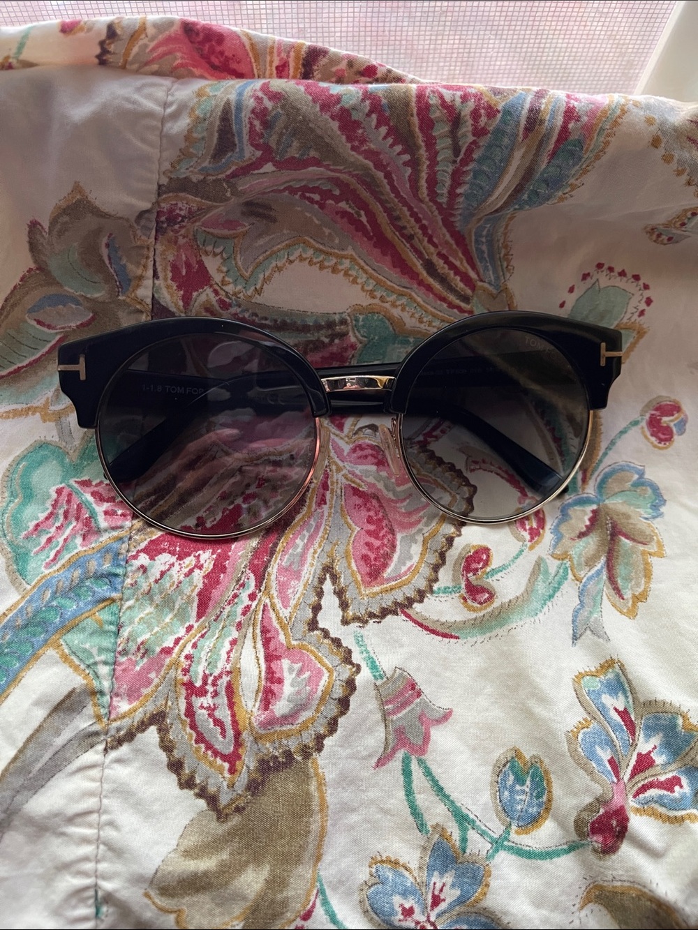 Tom Ford Black Frame Sunglasses with Gradient Lenses
